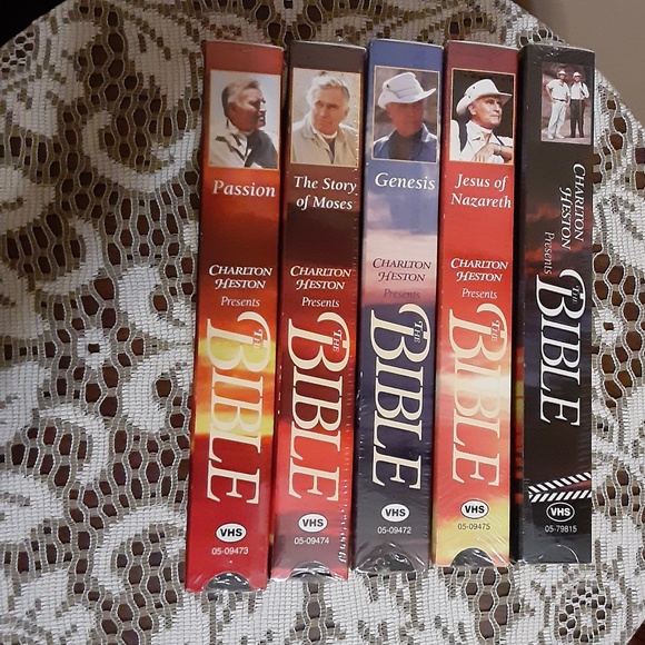 Charlton Heston Presents The Bible 5 VHS Set - Picture 2 of 5